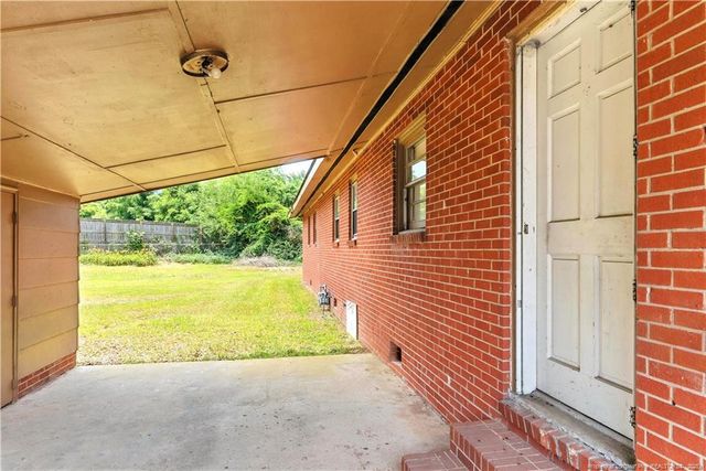434 Lynhurst Drive, Fayetteville, NC 28314
