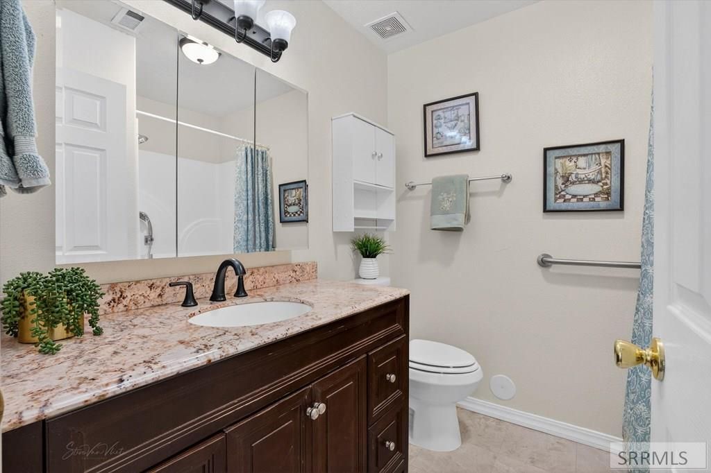 Image 21 of property listing at 4274 Henderson Lane, Pocatello, ID 83202