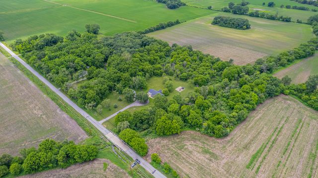 10852 N 100 E, Wheatfield, IN 46392