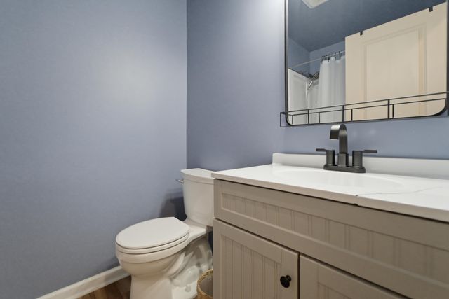 10852 N 100 E, Wheatfield, IN 46392