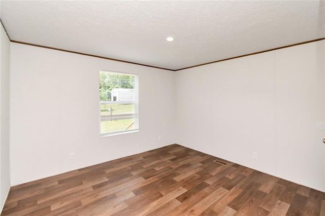 12770 Thomas Oaks Drive, Wilmer, AL 36587