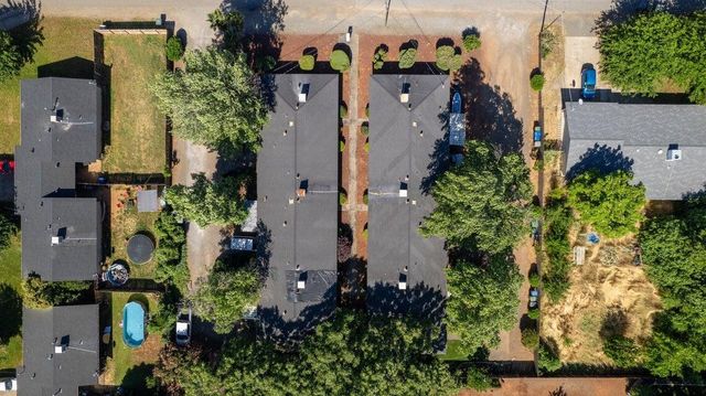 3361 Alta Mesa Drive, Redding, CA 96002