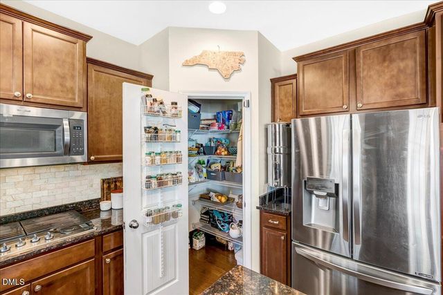 2421 Slate Rock Drive, Wake Forest, NC 27587