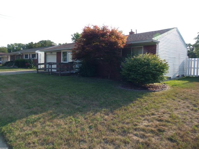12643 Takoma Drive, Sterling Heights, MI 48313