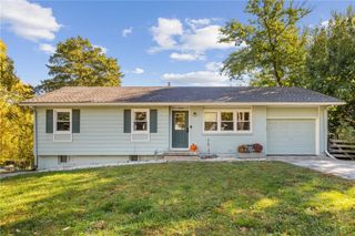 6409 River Road, Pleasant Valley, MO 64068