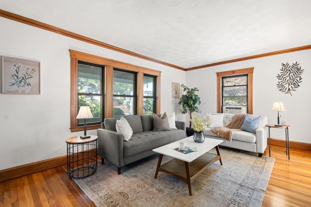 152 Mount Vernon St, Arlington, MA 02476