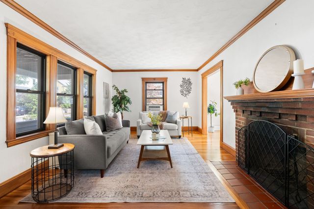 152 Mount Vernon St, Arlington, MA 02476