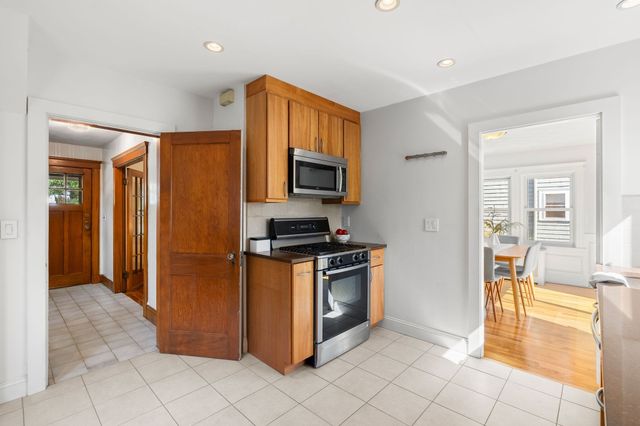 152 Mount Vernon St, Arlington, MA 02476