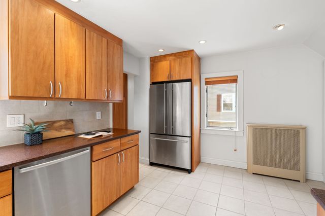 152 Mount Vernon St, Arlington, MA 02476
