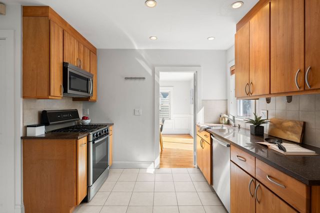 152 Mount Vernon St, Arlington, MA 02476