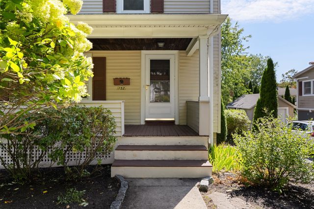 152 Mount Vernon St, Arlington, MA 02476