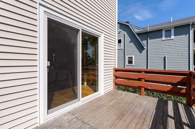 152 Mount Vernon St, Arlington, MA 02476