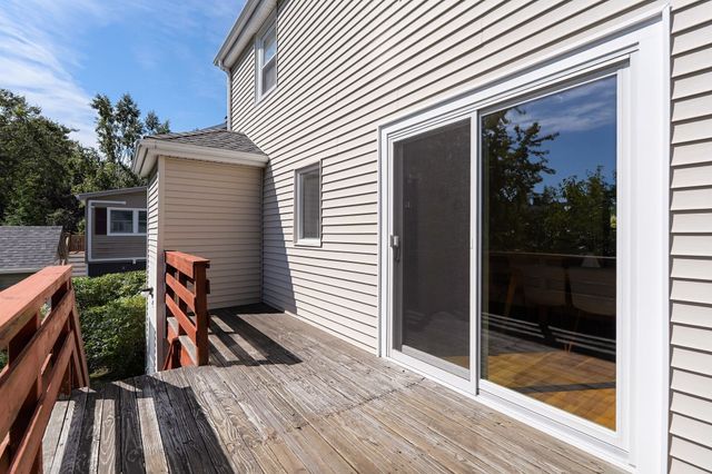 152 Mount Vernon St, Arlington, MA 02476