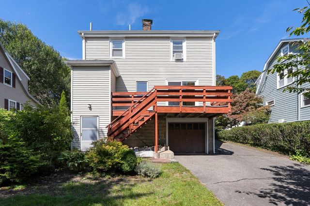 152 Mount Vernon St, Arlington, MA 02476