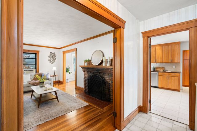 152 Mount Vernon St, Arlington, MA 02476