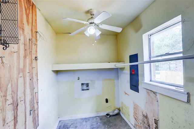 2402 Wilkes Street, Bryan, TX 77803