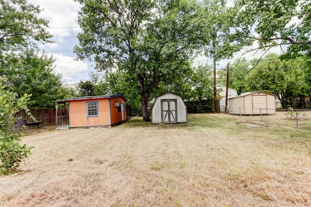 2402 Wilkes Street, Bryan, TX 77803