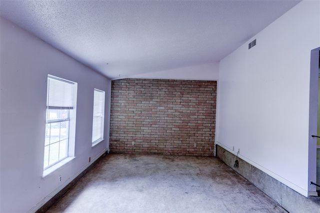 2402 Wilkes Street, Bryan, TX 77803