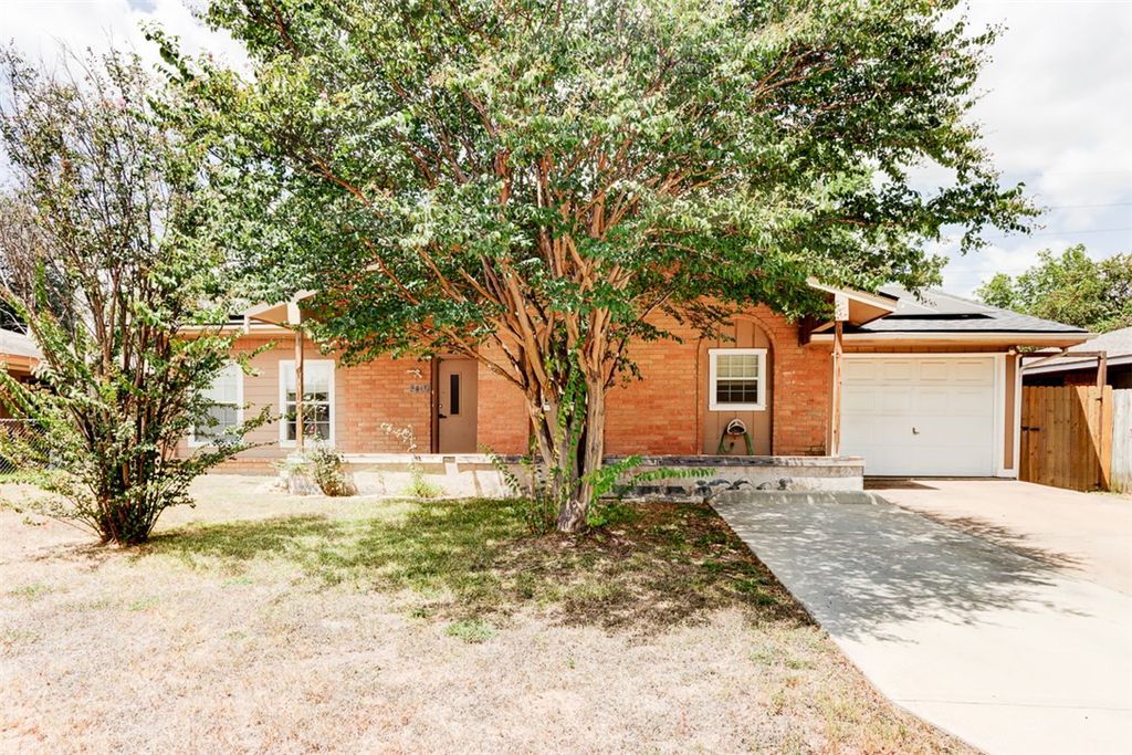 2402 Wilkes Street, Bryan, TX 77803