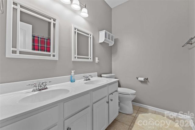 3560 Valiant Avenue SW, Concord, NC 28027