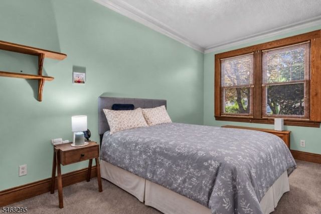 213 Keats Ave, Elizabeth City, NJ 07208