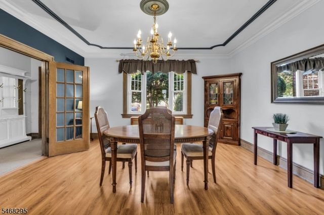 213 Keats Ave, Elizabeth City, NJ 07208