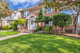 213 Keats Ave, Elizabeth City, NJ 07208