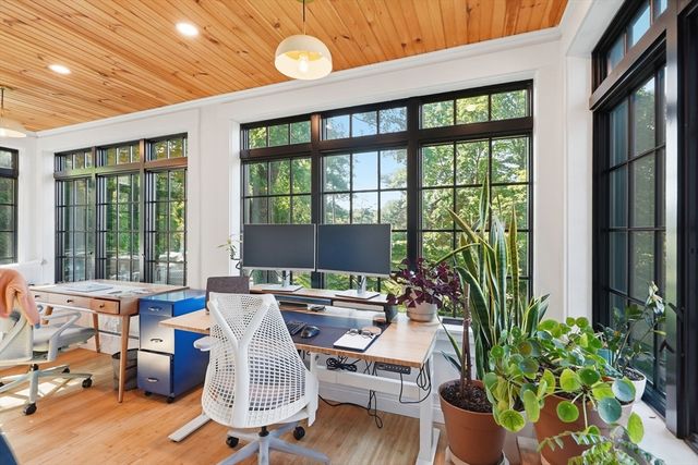24 Cedarwood Rd, Boston, MA 02130
