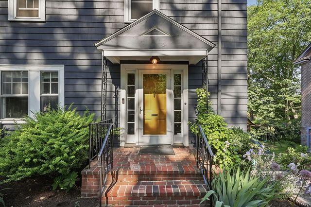 24 Cedarwood Rd, Boston, MA 02130