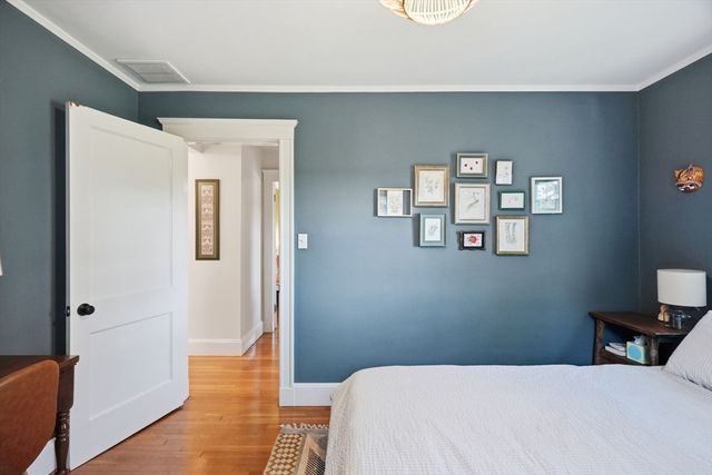 24 Cedarwood Rd, Boston, MA 02130