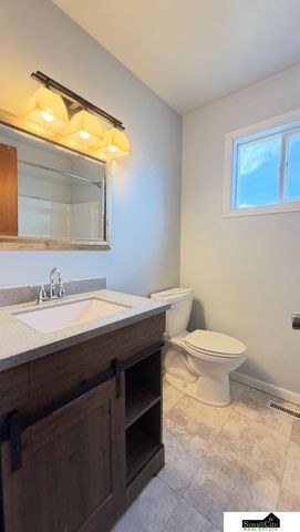 123 Washington Street, Tecumseh, NE 68450