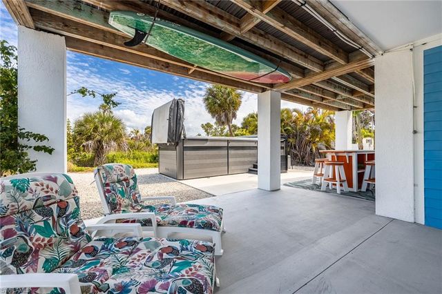 261 Donora BLVD, Fort Myers Beach, FL 33931