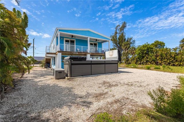 261 Donora BLVD, Fort Myers Beach, FL 33931