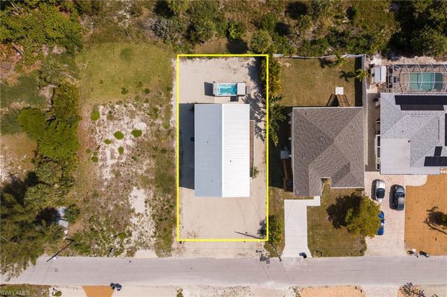 261 Donora BLVD, Fort Myers Beach, FL 33931