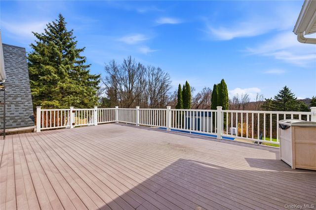 462 Ridge Road, Campbell Hall, NY 10916