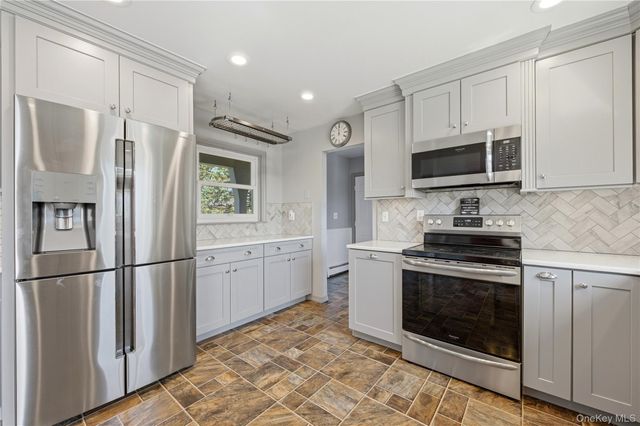 462 Ridge Road, Campbell Hall, NY 10916