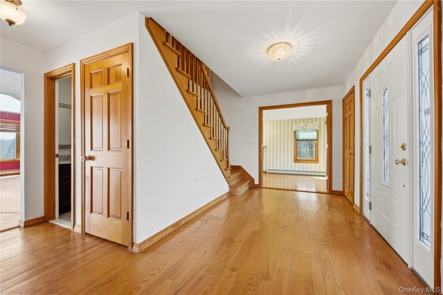 462 Ridge Road, Campbell Hall, NY 10916