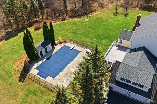 462 Ridge Road, Campbell Hall, NY 10916