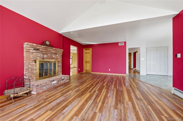 462 Ridge Road, Campbell Hall, NY 10916