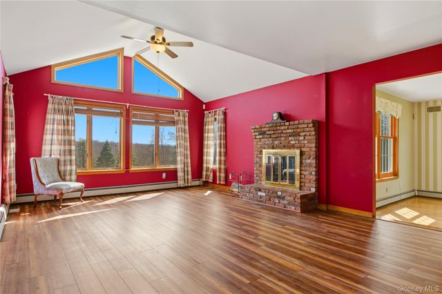 462 Ridge Road, Campbell Hall, NY 10916