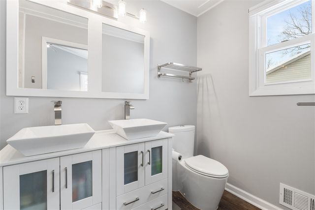 472 Burrwood Avenue, Portage, MI 49002