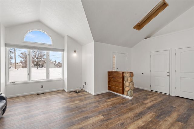 472 Burrwood Avenue, Portage, MI 49002