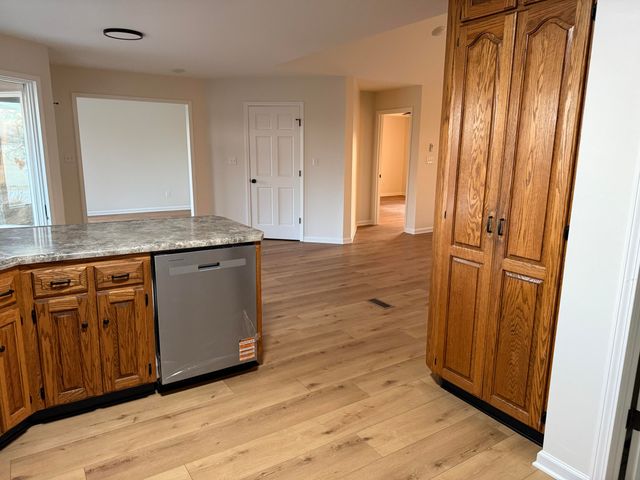 12637 US-27, Eubank, KY 42567