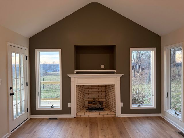 12637 US-27, Eubank, KY 42567