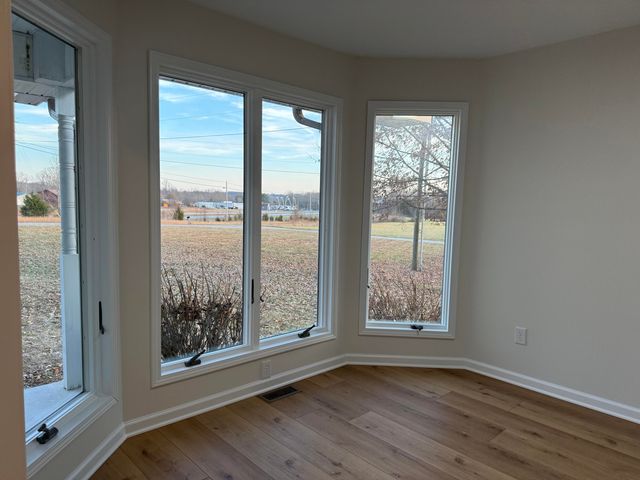 12637 US-27, Eubank, KY 42567