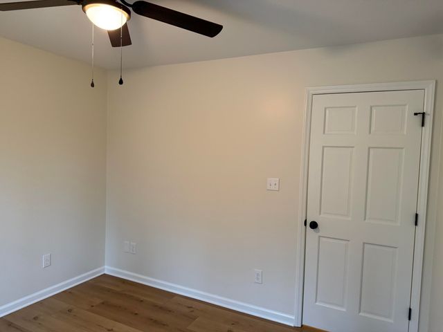 12637 US-27, Eubank, KY 42567