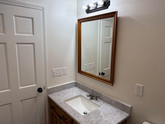 12637 US-27, Eubank, KY 42567