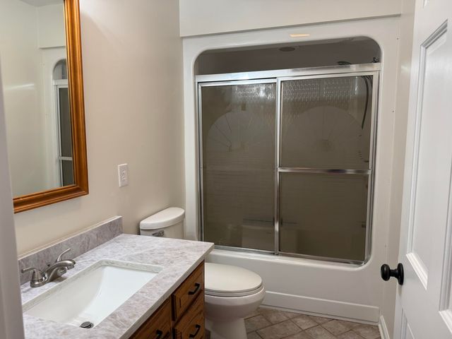 12637 US-27, Eubank, KY 42567