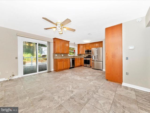 314 CRESCENDO WAY, Silver Spring, MD 20901