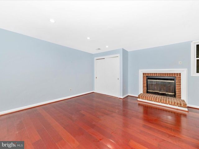 314 CRESCENDO WAY, Silver Spring, MD 20901